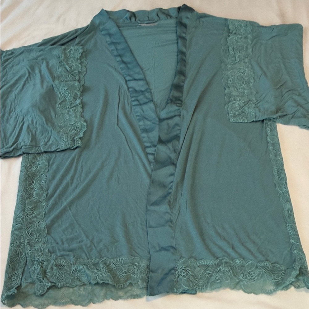 Victoria's Secret Teal Lace Trim Robe